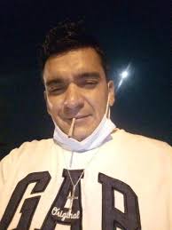 Este es uno de los domesticos que se metio a robar a nuestra sede se llama  daniel retamal y el otro se llama jordy torroja le han robado mucha gente  por este