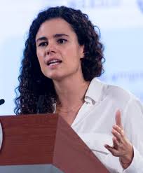 File:Secretaria Luisa Alcalde 23 de Abril de 2020 (cropped).png