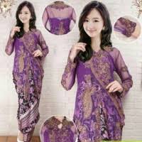 Kedua warna tersebut merupakan warna yang netral. Jual Kebaya Warna Ungu Model Desain Terbaru Harga August 2021