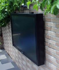 Well, getting an ideal outdoor tv covers would solve that problem. Ultimate Guide To The Best Outdoor Tv Enclosure Cover Nerd Techy