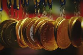 Maybe you would like to learn more about one of these? Medallas De Olimpiadas Tokio 2020 Seran Hechas Con Telefonos Reciclados Digital Trends Espanol