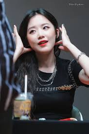 Shuhua Pics On Twitter In 2021 First Girl Kpop Girls Kpop
