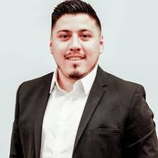 Edgar Sedano's Instagram, Twitter & Facebook