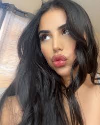 Liz Rojas (@lix.rjs) • Threads, Say more