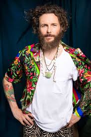 Jovanotti tour è un contenitore di emozioni, di storie, racconti e foto del pubblico dai i concerti di su jovanotti tour si possono raccontare storie, sensazioni, condividere la propria felicità e l'energia, e. Lorenzo Jovanotti Festival Della Mente