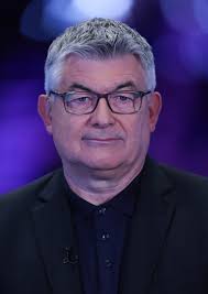Who is BBC snooker commentator John Parrott?