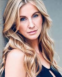 Beatrice Dobrescu's Instagram, Twitter & Facebook