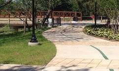 Trails in Dallas County | Hutton Branch Trail