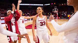 Chelsea dungee, who is from a. Razorback Sharpshooter Chelsea Dungee Picked In First Round Of Wnba Draft