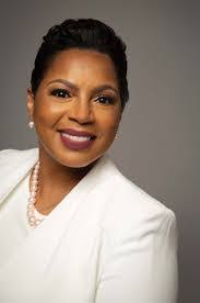 Deborah Augustine's Instagram, Twitter & Facebook