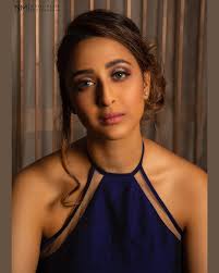 Hopeful 🌻 @its.ministryofdance @nirali_manek @fairytale.dresses