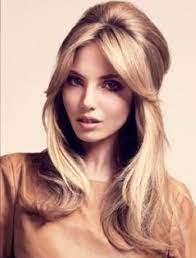 They are now making a slow yet steady comeback with the hair. A Little Beehive Half Up Half Down Love Hair Styles Romantic Hairstyles 70s Hair