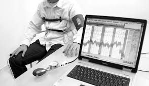 .a sus agentes para pasar el detector y a la vez trataban de mejorar sus propios detectores y las técnicas para cazar a los enemigos entrenados. Lecturas De La Mente Revista Replicante