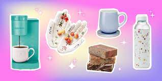 Christmas Gifts For Your Mom 60 Best Christmas Gifts For Mom 2021 Perfect Gift Ideas For Mom