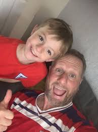 paul handley (@paulhandley)