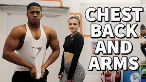 FEMALE BODYBUILDER TRAINS CHEST BACK AND ARMS WITH TEEN POWERLIFTER //  Workout With Yasmin - YouTube