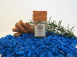 Bois dessus bois dessous vous invite à découvrir ses collections de meubles en bois (teck, pin recyclé, acajou, rotin.) pour l'intérieur ou le jardin. Baldini Bois De Petitgrain Bioparfum Naturparfum
