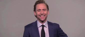 Tom Hiddleston Online •