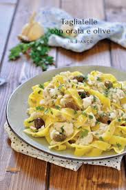 Tagliatelle Con Orata E Olive Taggiasche In Bianco Ricette Pasta Tagliatelle Orata Olive Ragubianco Pesce Idee Alimentari Ricette Ricette Di Cucina
