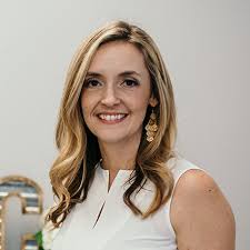 Dr. Lauren Alvarado of Restoring Life Chiropractic