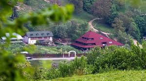1 x weekend romantic la munte la pensiunea boema 3* din sinaia. Weekend Romantic La Munte 2018 Cazare Romantica Munte