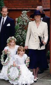 Sie ist die jüngere schwester von prinzessin beatrice of york. Die 100 Besten Ideen Zu Prinzessin Eugenie In 2021 Prinzessin Eugenie Prinzessin Britische Monarchie