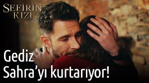 Star tv ekranlarında pazartesi günü yayınlanan, sefirin kızı dizisi 14.bölümde gediz karakterinin giydiği ceket emre erdemoğlu tasarımıdır. Sefirin Kizi Gediz Sahra Yi Kurtariyor Youtube