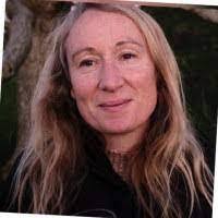 Lucinda Pritchard's Instagram, Twitter & Facebook