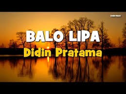 Setelah mencicipi itik panggang di warung tepi sawah di desa tanete, kecamatan maritengngae, lagu berjudul 'balo lipa' menjadi pembuka pidatonya di lokasi kunkernya di pt al fatih porang indonesia di desa talumae, kecamatan watang sidenreng. Lagu Bugis Balo Lipa Voc Didin Pratama Cipt Ansar S Chords Chordify