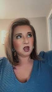 Amanda Sawdey's Instagram, Twitter & Facebook