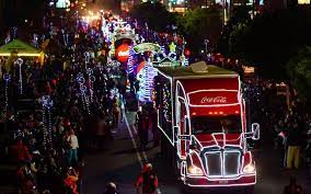 Este ano, o comboio de caminhões iluminados cruzará municípios do amazonas, ceará, distrito federal, espírito santo, mato grosso do sul, minas gerais, pará, paraná, rio de janeiro, rio grande do sul. Este Ano No Habra Caravana Coca Cola Aqui Te Decimos Porque La Voz De La Frontera Noticias Locales Policiacas Sobre Mexico Mexicali Baja California Y El Mundo