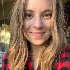 Erica Townsend's Instagram, Twitter & Facebook