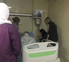 قدمت مى حلمى عدة برامج إذاعية مشهورة أحبها الجمهور كثيرا ونالت إعجاب الجماهير منها برنامج أوسكار الأغنية الشعبية التى تمت إذاعته على محطة شعبى إف إم وبعدها عادت مرة أخرى إلى راديو محطة مصر من خلال برنامج بعنوان مصريانو. Ù…ÙŠØ¯ÙŠØ§ Ø§Ù„Ù…Ù…ØªØ§Ø² Ø¨ ØªØ¹Ø±Ø¶Øª Ø§Ù„Ø§Ø¹Ù„Ø§Ù…ÙŠÙ‡ Ø¨Ù‚Ù†Ø§Ø© Ø§ÙˆÙ† Ø³Ø¨ÙˆØ±Øª Ù…ÙŠ Ø­Ù„Ù…ÙŠ Facebook