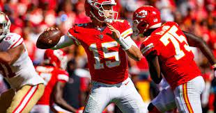 Super Bowl 2021 Twitter Best 10 Accounts To Follow Today For The Big Game In 2021 Super Bowl Live Tv Streaming Amazon Fire Tv