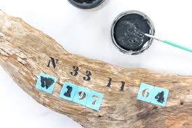 We did not find results for: How To Make A Driftwood Sign For Your Home Make And Takes