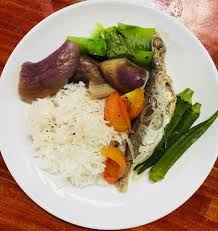Jadi, tambahkan kalori harian mengikut diet anda untuk memberikan tenaga yang mencukupi. Menu Seimbang Untuk Diet