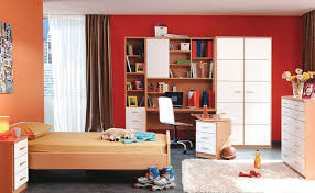 Kelebek mobilya damimo salon takımı alt kısımda ahşap baza olan bu model yerden yüksek olması hem görüntü açısından ve hem de temizliği noktasında avantaj sağlıyor. Kelebek Mobilya Genc Odasi Modelleri 2021 Dekorcenneti Com