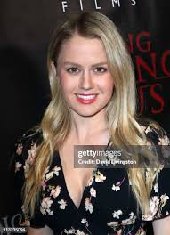 Actor/producer Thomas Ian Nicholas and actress Marla Rea arrive for... News  Photo