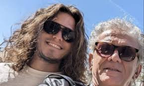 Scontro frontale tra due auto, 77enne perde la vita