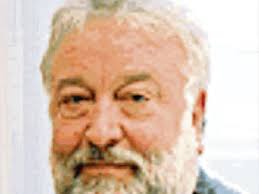 Pfarrer predigt im Dialekt