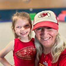 Stephanie Lafollette's Instagram, Twitter & Facebook