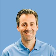 Celebrating 9 years of sobriety today and starting my day by worshipping at  the feet of Jesus! The blessings are too many to count, and the people  who've influenced my life these