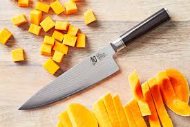 Everything You Need to Know About Damascus Steel Kitchen Knives