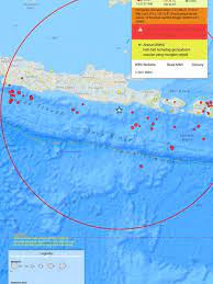 Gempa maluku hari ini gempa maluku terkini badan meteorologi klimatologi dan geofisika (bmkg) melaporkan wow!! Gempa Blitar M 6 2 Dirasakan Di Ponorogo Warga Bubar Usai Salat Jemaah