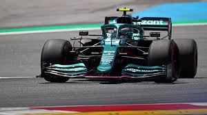 Hamilton wäre ohne rennunterbrechung ausgefallen. Formel 1 Geburtstagskind Vettel Kriegt Strafe Hessenschau De Mehr Sport