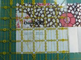 Patchworken Fur Anfanger Einfache Muster Stoffmengen Berechnen Bugeln Patchwork Muster Decke Patchwork Und Quilten Tischset Nahen