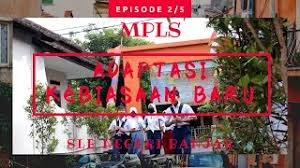 Setiap seminggu sekali, sekolah juga mendatangkan dua guru dari slb negeri untuk memberikan pelajaran tambahan kepada para siswa kebutuhan khusus serta bekerja sama dengan terapi dan psikolog anak. Mpls Online Slb Negeri Banjar Simulasi Adaptasi Kebiasaan Baru 2 5 Youtube