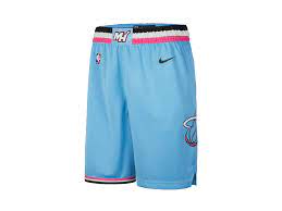 The digital control panel allows you to heat the water up to a blissful 104˚f (40˚c) and control the flow of massaging bubbles. Nike Miami Heat Nba City Edition Swingman Shorts Basketballshop24 De