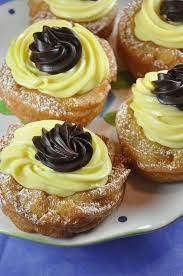 Explore Some Of Typepad S Best Desserts Food Italian Pastries