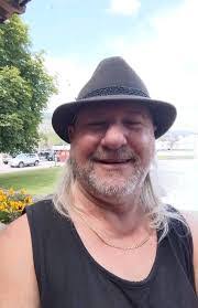 Andy Savvides's Instagram, Twitter & Facebook